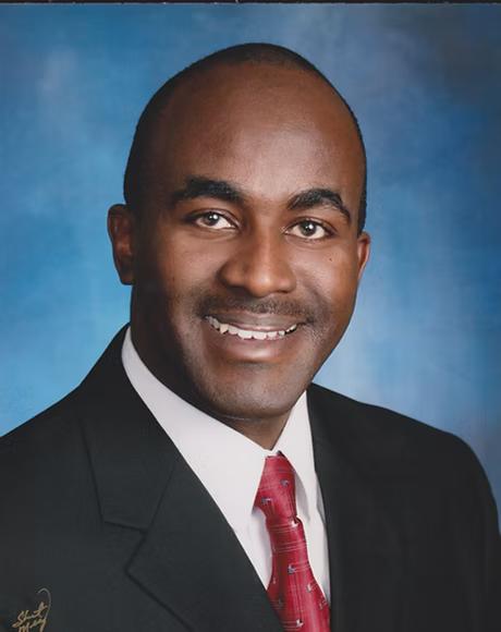 Dr. Eric Murunga
